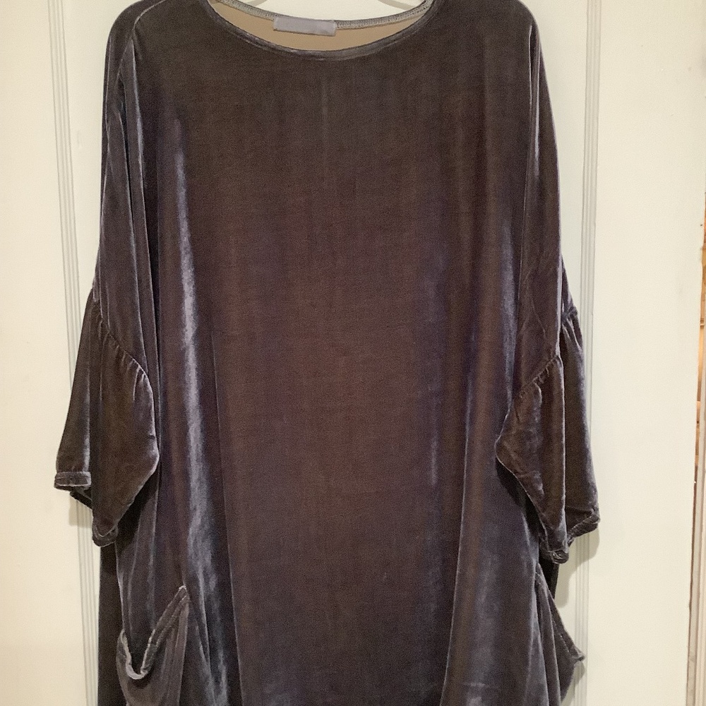 Cut Loose Osize velvet pullover in Nugrey. Like new.